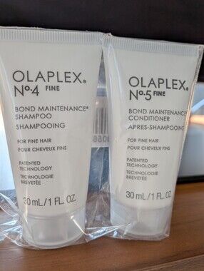OLAPLEX No.4 & No.5 Bond Maintenance Shampoo & Conditioner